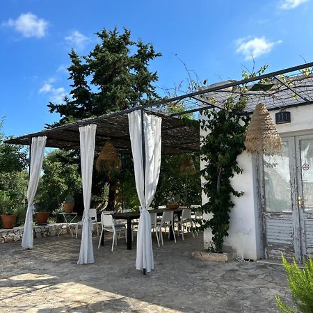 Trullo Giardino Sotto La Luna チェーリエ・メッサーピカ エクステリア 写真