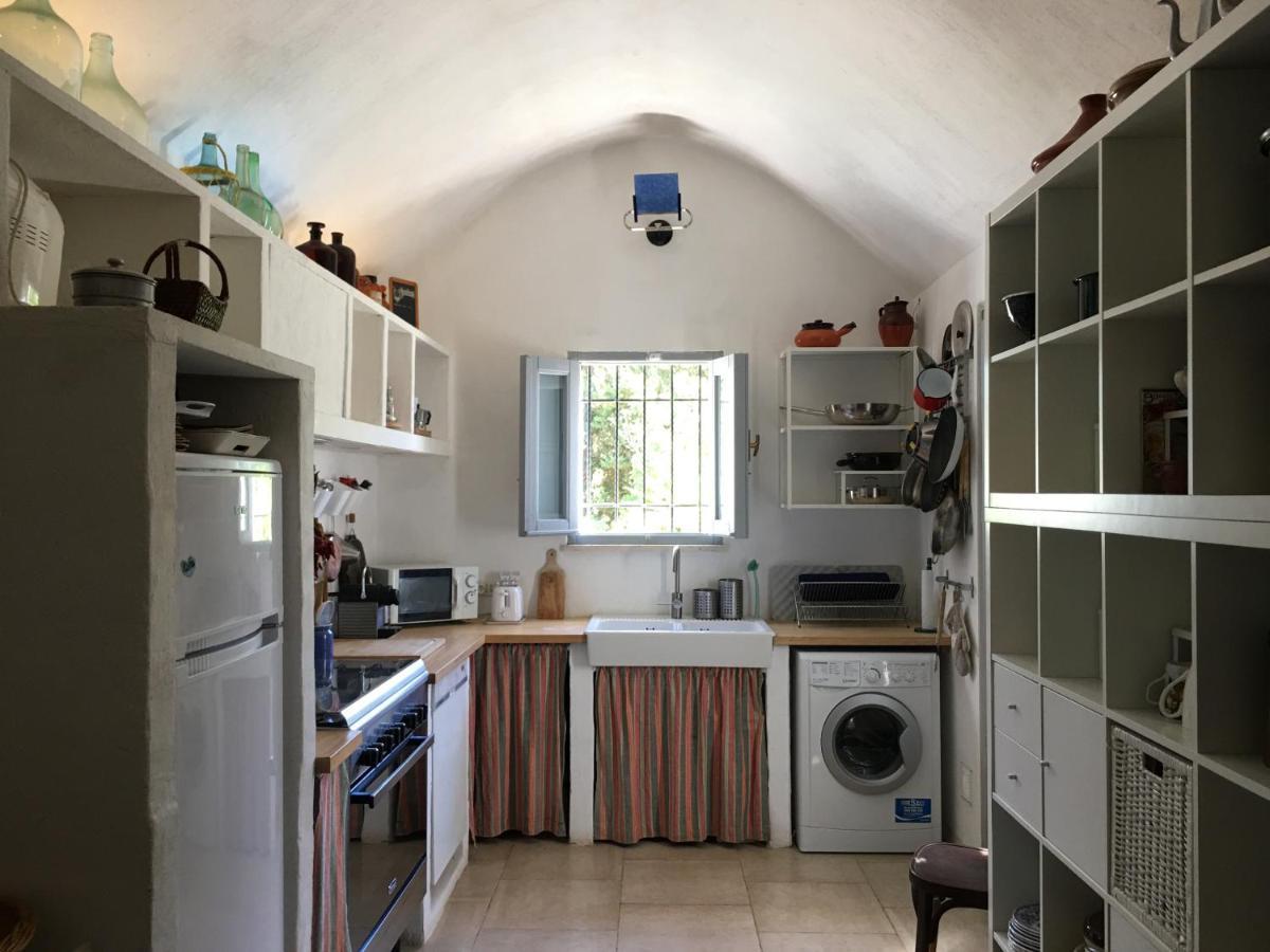 Trullo Giardino Sotto La Luna チェーリエ・メッサーピカ エクステリア 写真