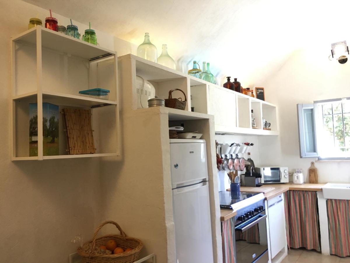 Trullo Giardino Sotto La Luna チェーリエ・メッサーピカ エクステリア 写真