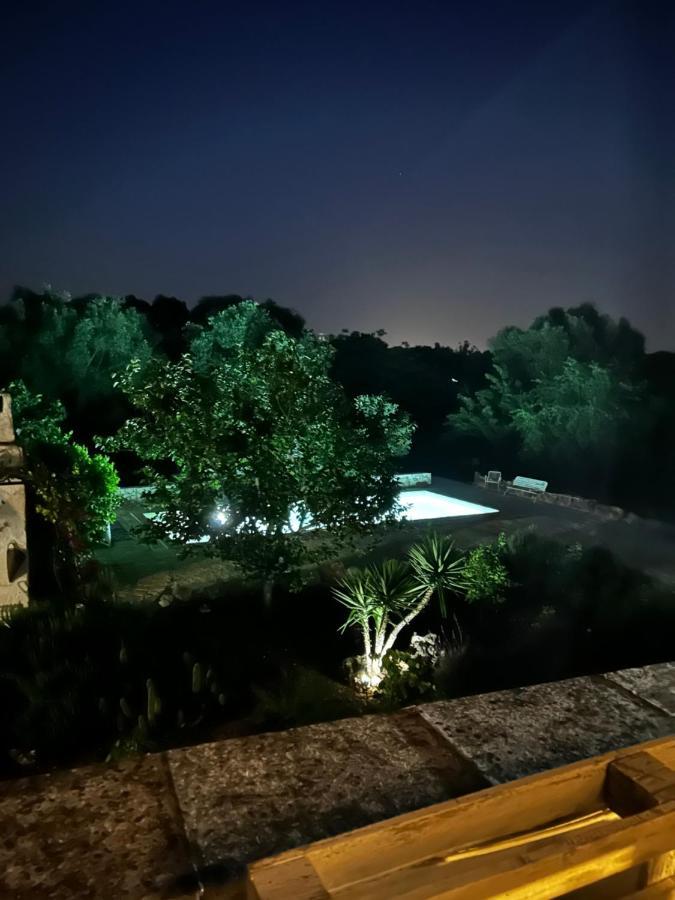 Trullo Giardino Sotto La Luna チェーリエ・メッサーピカ エクステリア 写真