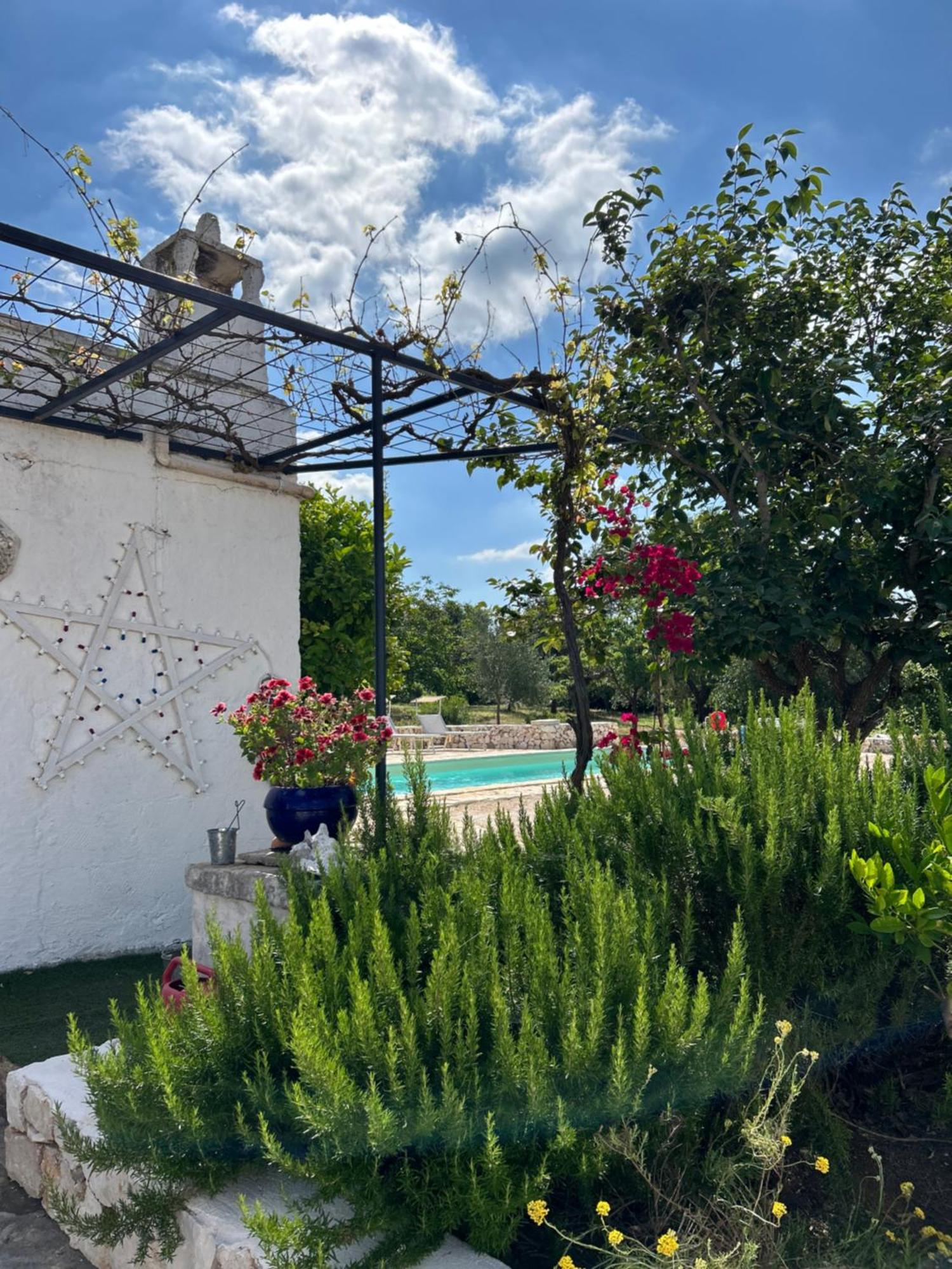 Trullo Giardino Sotto La Luna チェーリエ・メッサーピカ エクステリア 写真